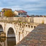 monumento romano a Rimini - ponte di tiberio