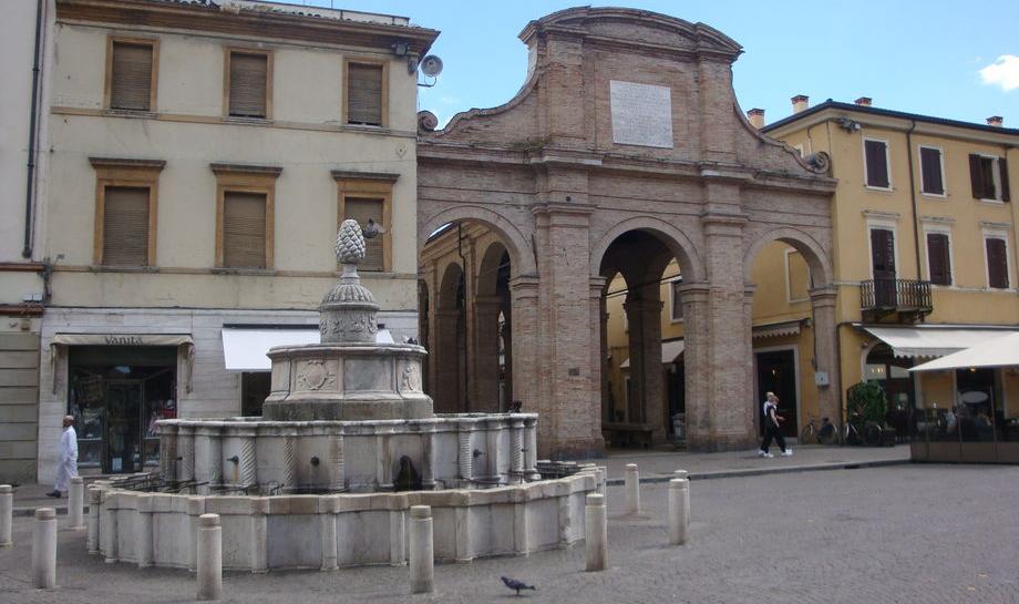 Fontana della Pigna: la fontana del centro storico di Rimini